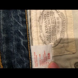 AG Adriano Goldschmied Ex Boyfriend Crop Jeans